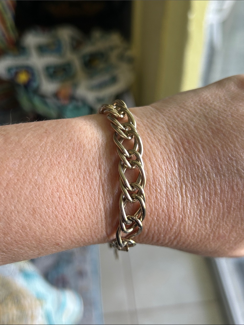Vintage John Wind RARE “Scotty” Large Medallion Charm Bracelet - Picture 9 of 16